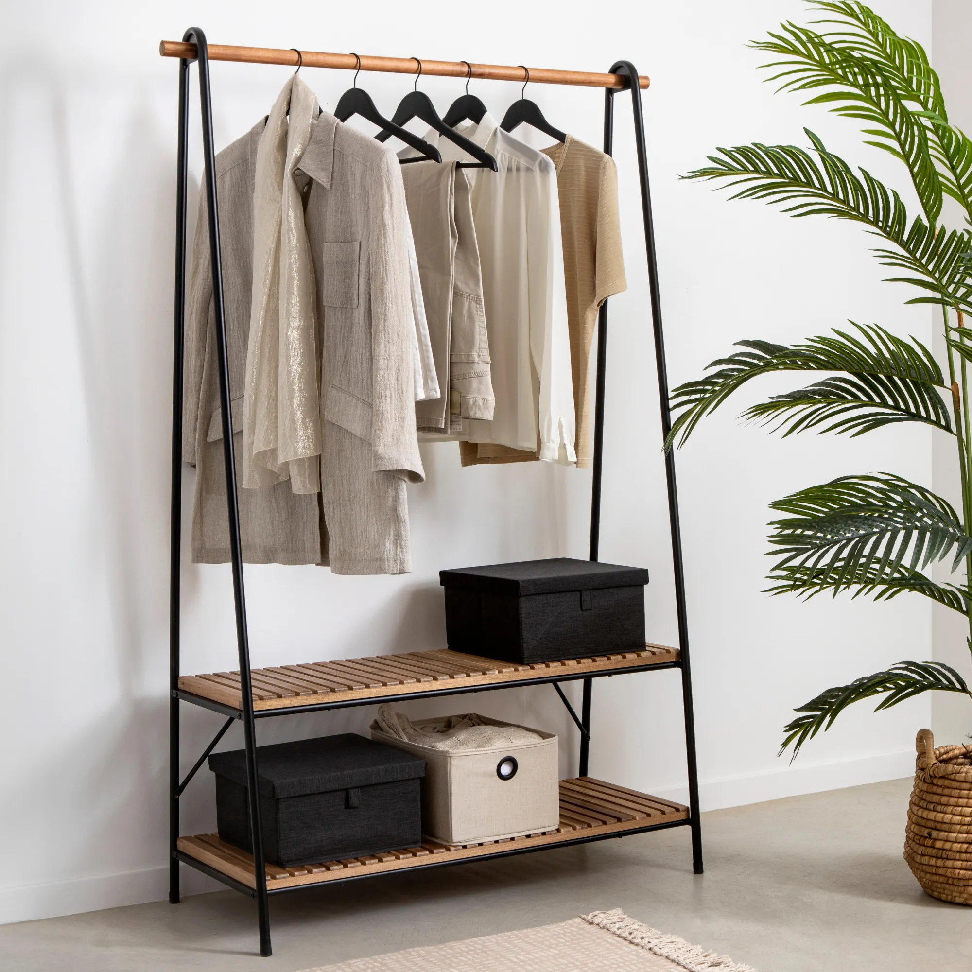 Clearance CASA Acacia Appendiabiti Nero